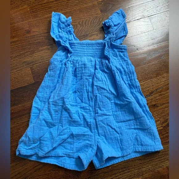 Baby GAP size 4 years toddler girl romper one piece ruffle sleeve shorts cotton - Picture 5 of 10